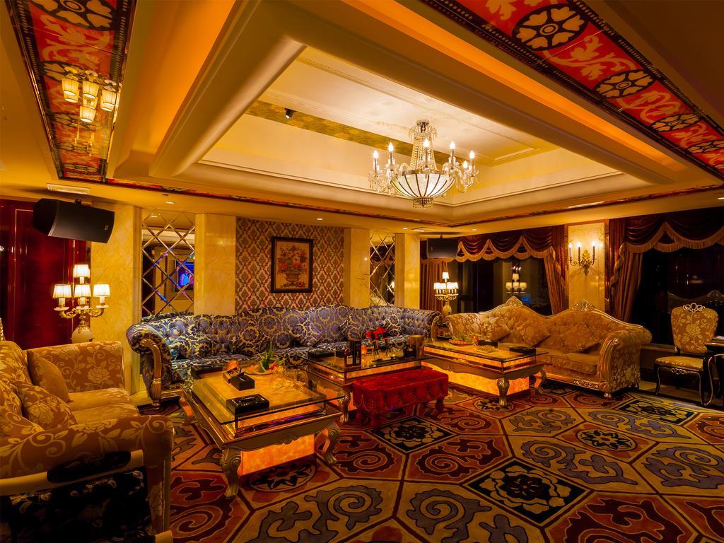 Celebrity City Hotel Chengdu Esterno foto